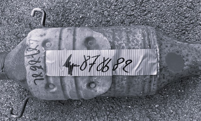 4878682 CATALYSEUR METALLIQUE